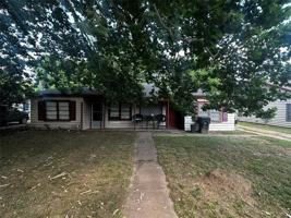 featured image of 1346 Shamrock St