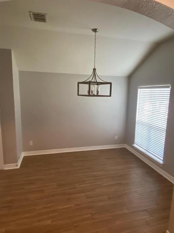 2021 Fairmount Park Dr - Photo 7 of 19