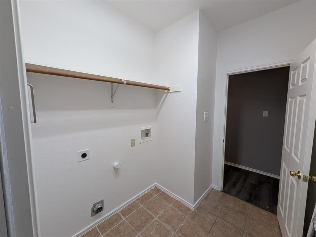 2636 Cumberland Trl - Photo 6 of 32