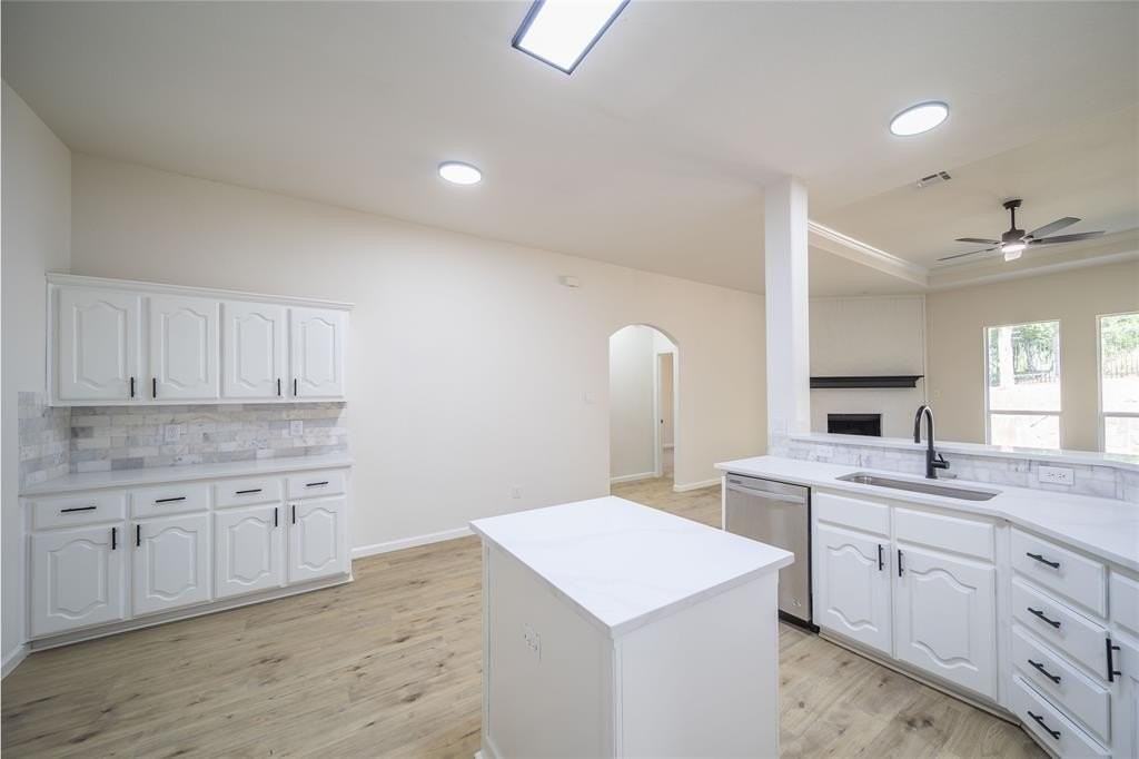 2740 Fern Valley Ln - Photo 3 of 24