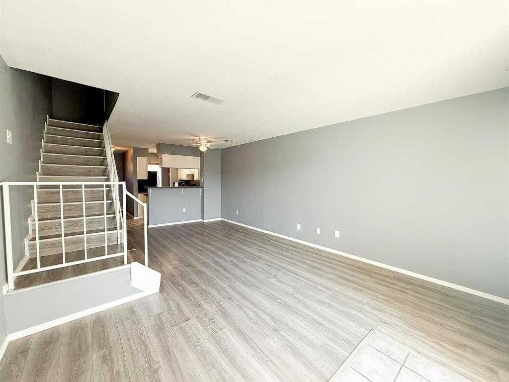 9510 Olde Towne Row - Photo 3 of 27