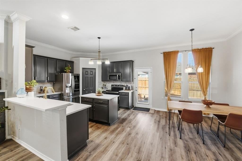 3701 Fiscal Ct - Photo 7 of 27