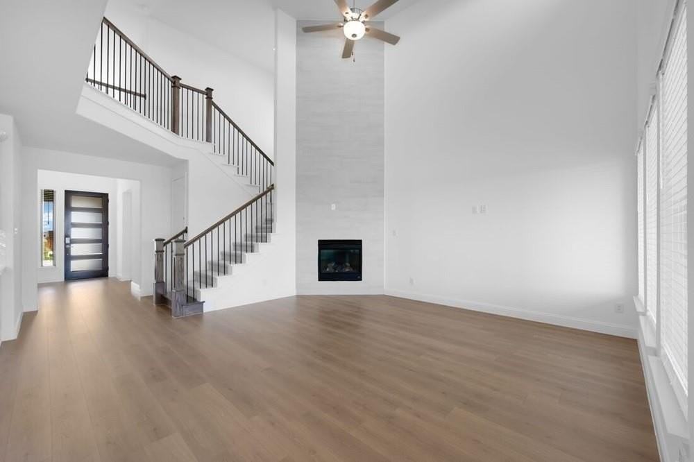 325 Augusta Ct - Photo 5 of 18