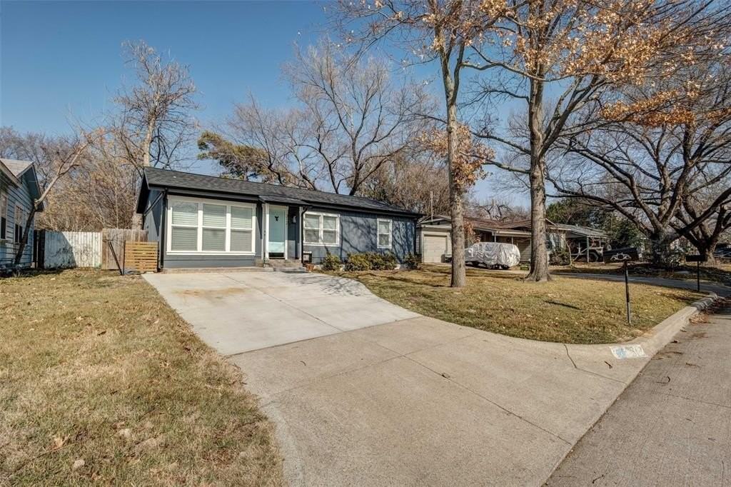 312 Elm St - Photo 3 of 16