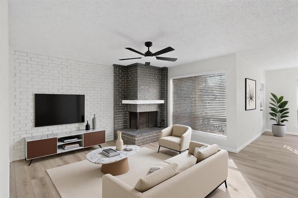 2018 Warnford Pl - Photo 3 of 34