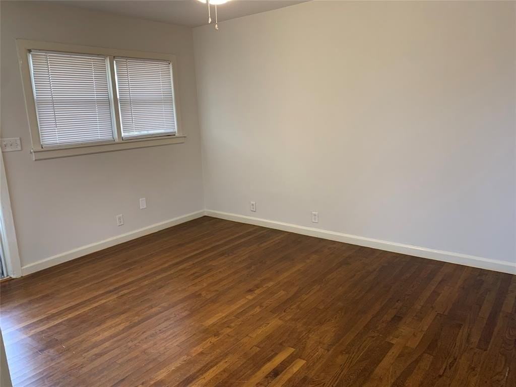 607 E Hale Ave - Photo 2 of 8