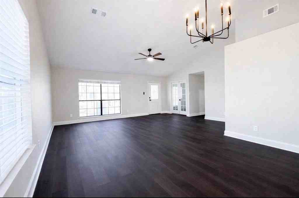 4629 Archer Dr - Photo 5 of 25