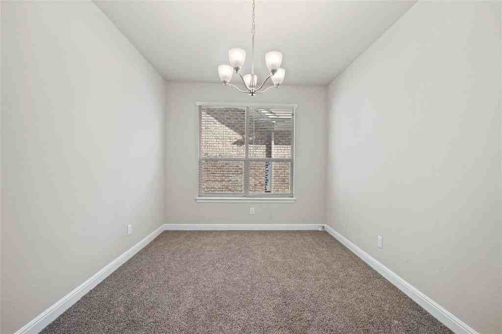 517 Watson Ln - Photo 7 of 13