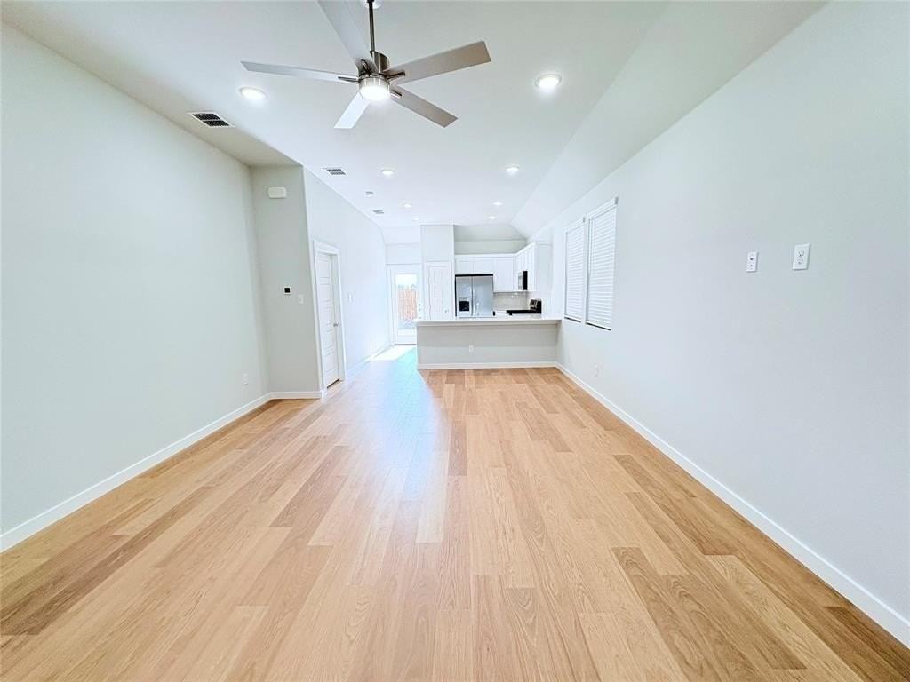 401 Green Gables Dr - Photo 2 of 21