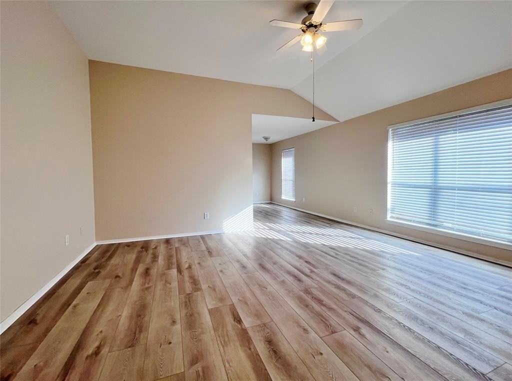 1311 Nolte Dr - Photo 3 of 23