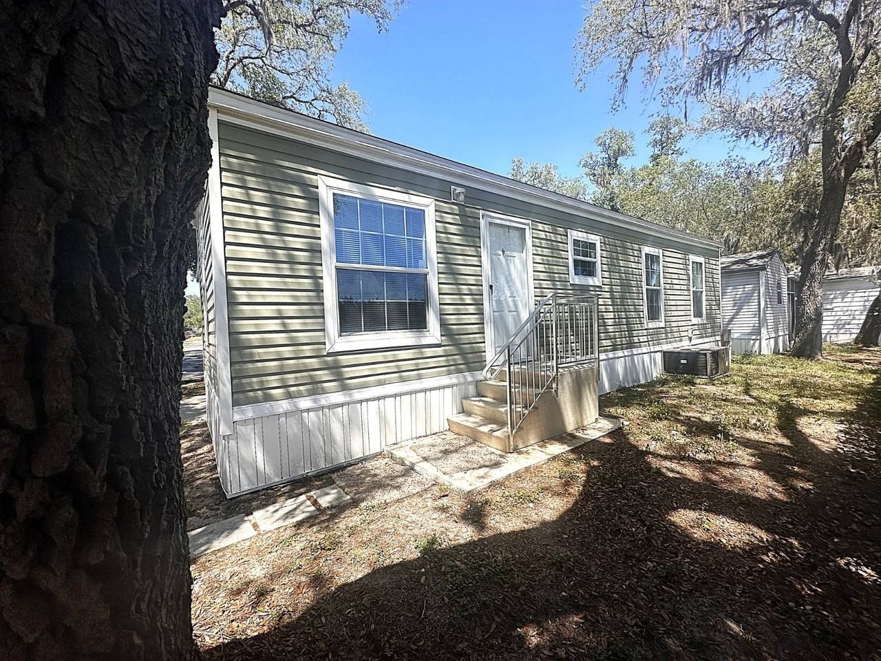 753 W Main St #82T - Photo 3 of 33