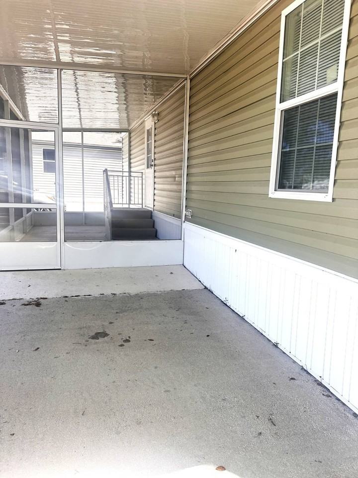 753 W Main St #82T - Photo 4 of 33