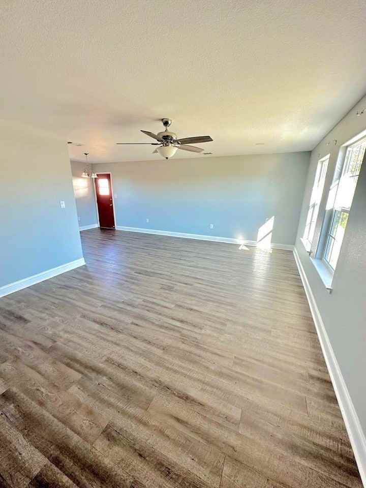 4915 Mcknight Dr - Photo 3 of 10