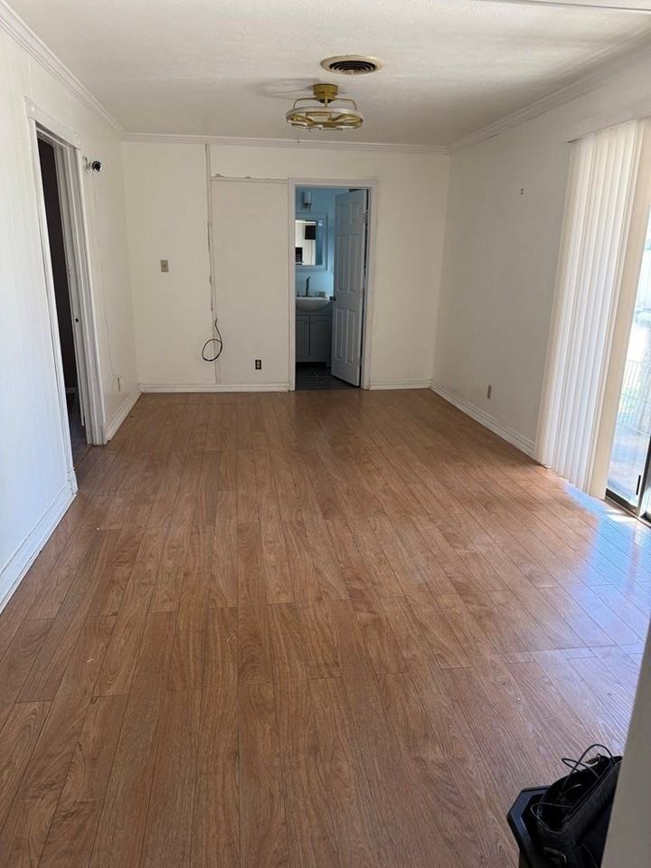 3808 Melody Ln - Photo 4 of 8