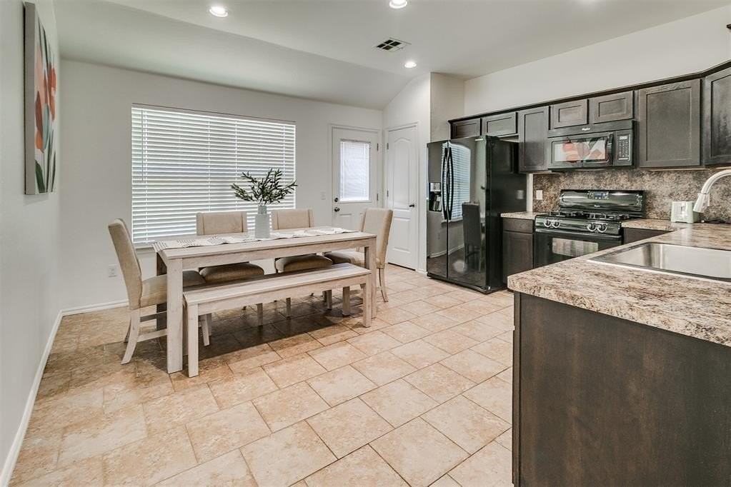 8509 Sw 49th Cir - Photo 5 of 13