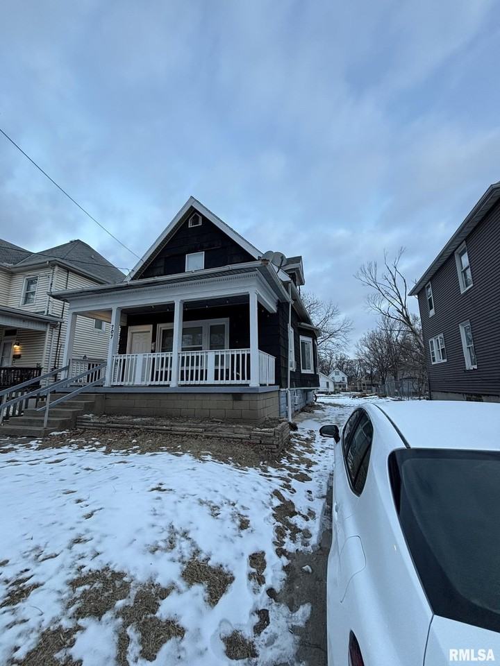 707 E Nebraska Ave - Photo 5 of 36