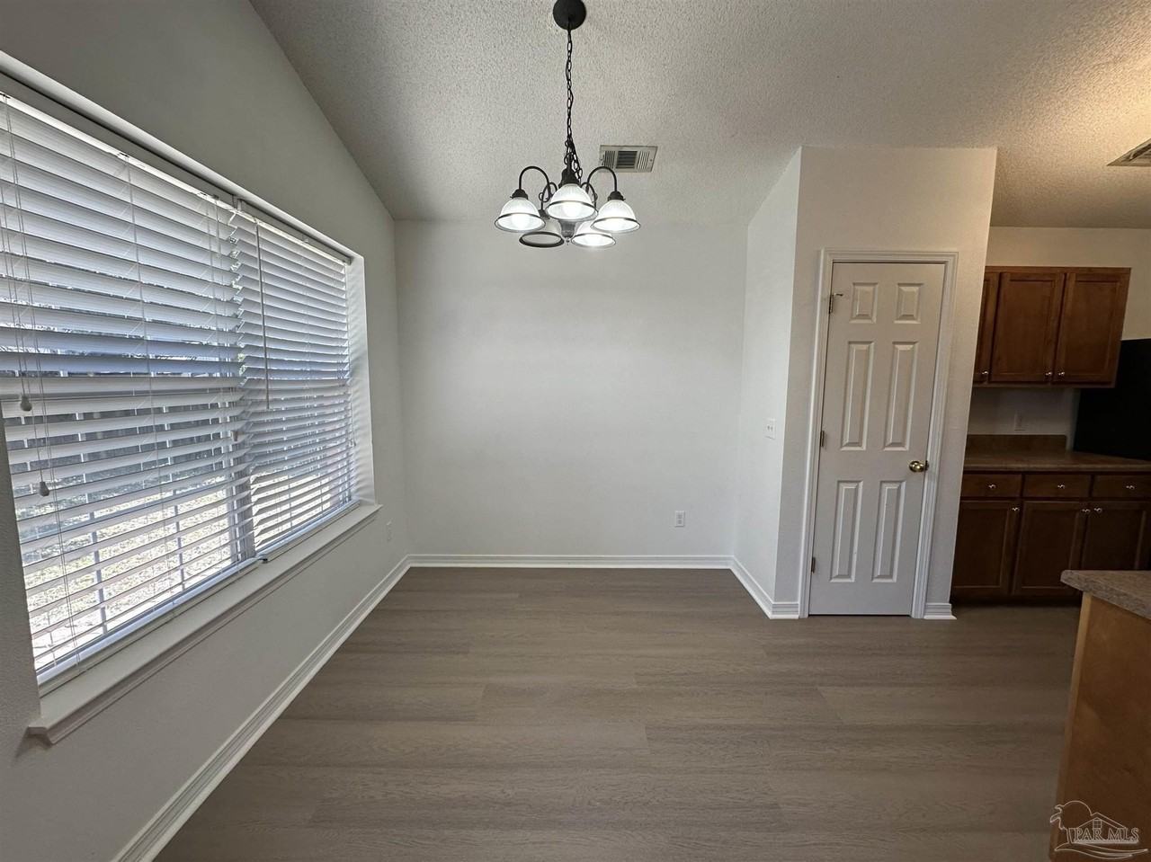 7959 Cayenne Way - Photo 7 of 19