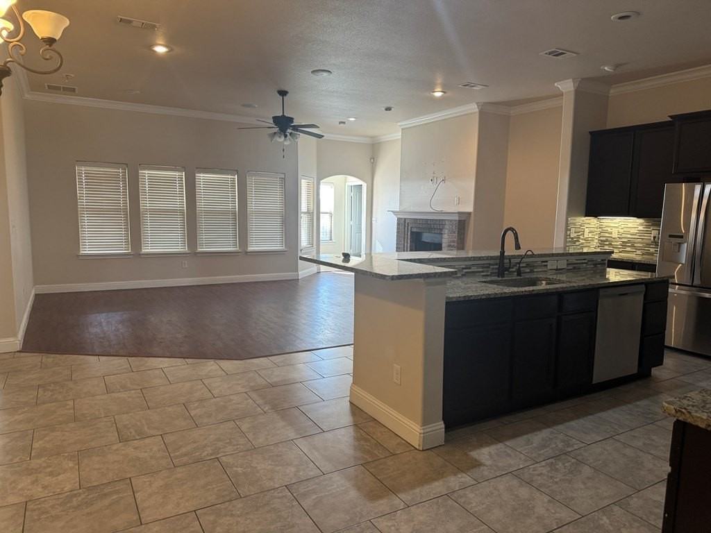 6925 Ranch Hand Dr - Photo 5 of 16