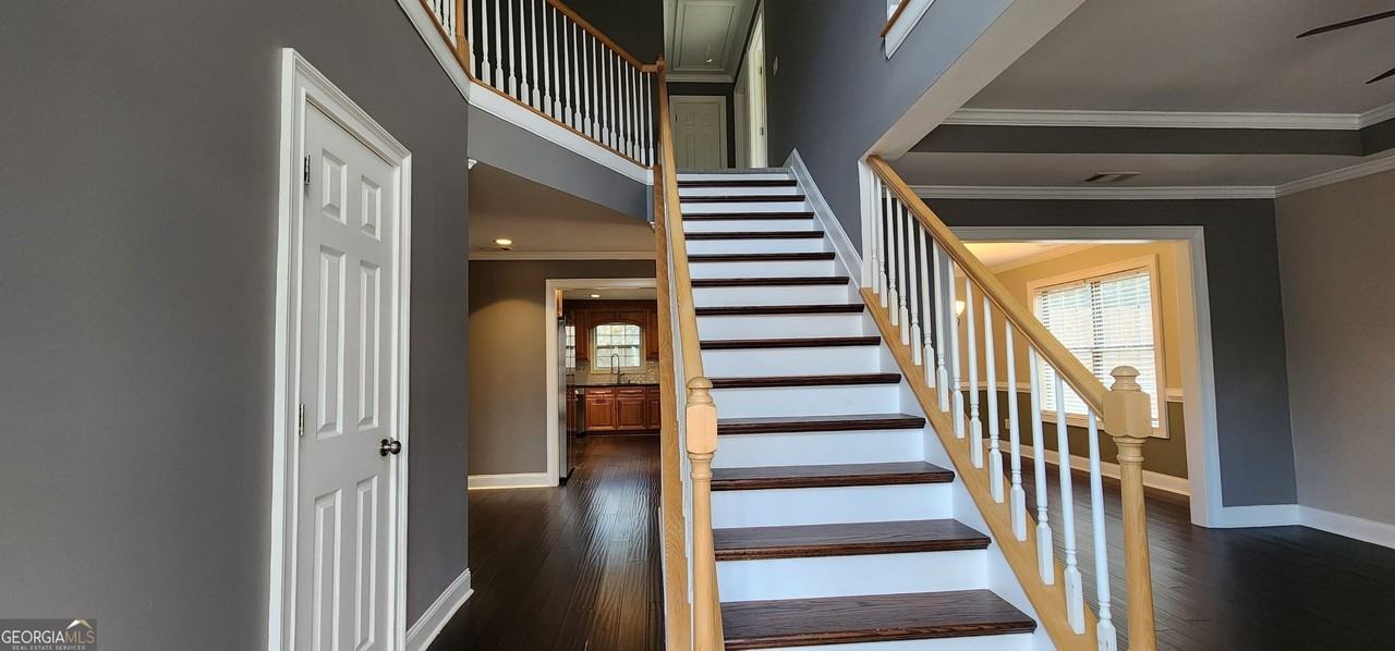 1566 Andrew Hills Ct - Photo 3 of 50