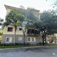 featured image of 2801 Riverside Dr #204