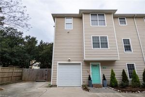 featured image of 3959 W Stratford Rd