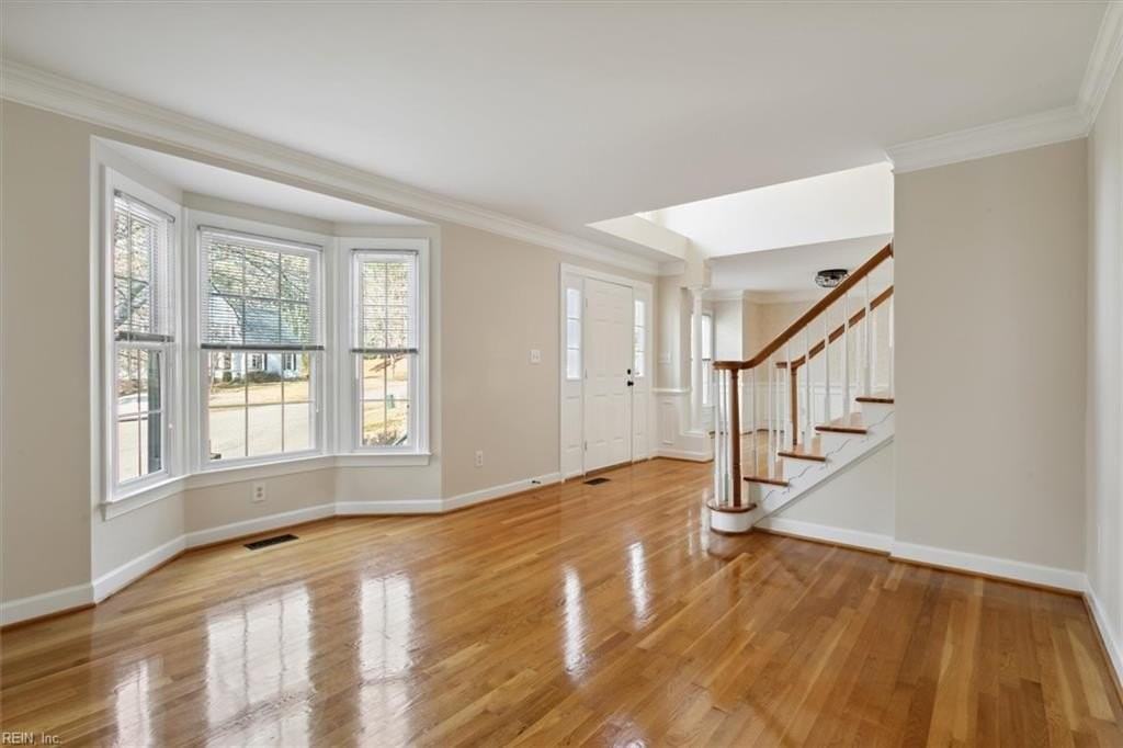 105 Blair Ct - Photo 7 of 48