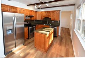 featured image of 3784 Strathmoor Cir