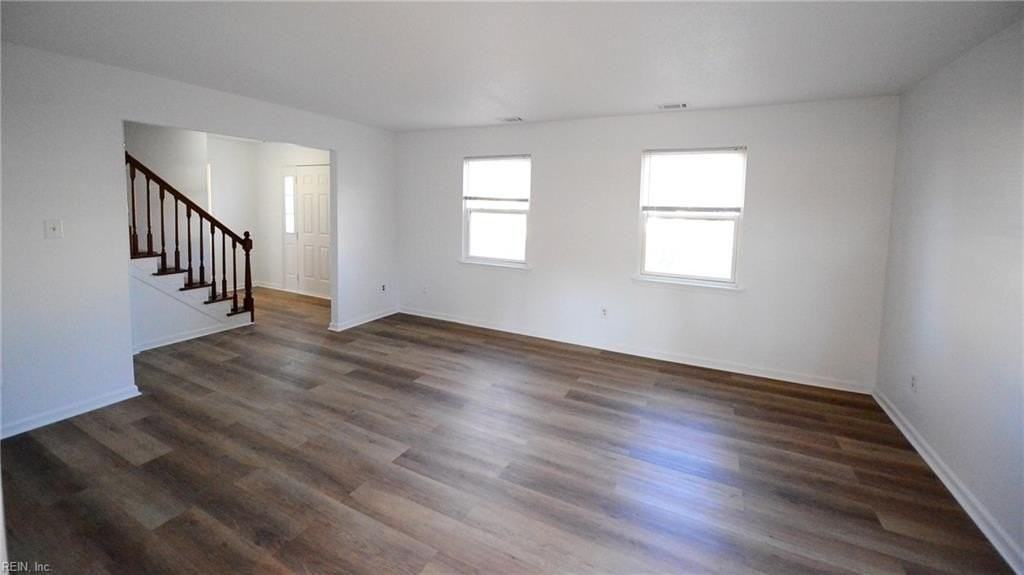 3784 Strathmoor Cir - Photo 4 of 42