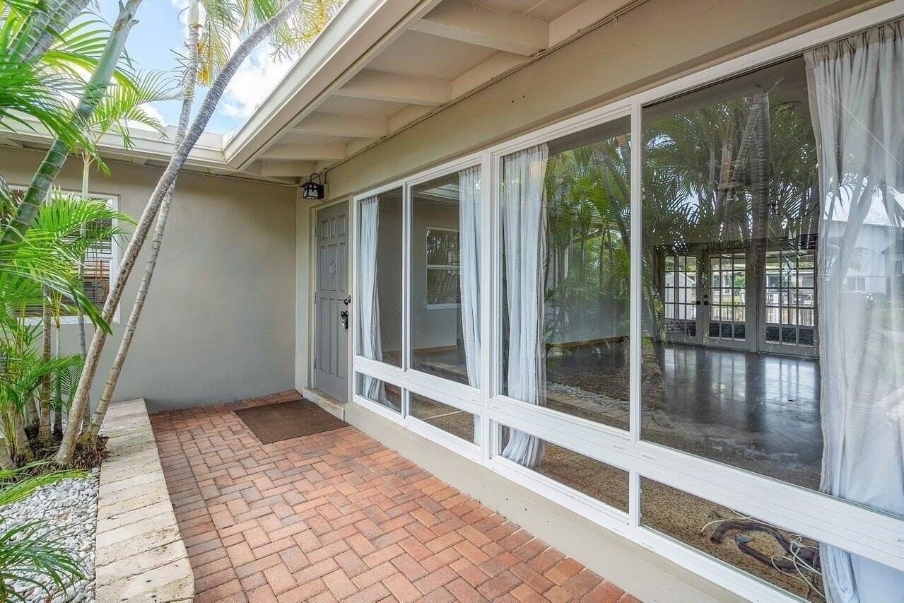 2431 Key Largo Ln - Photo 7 of 30