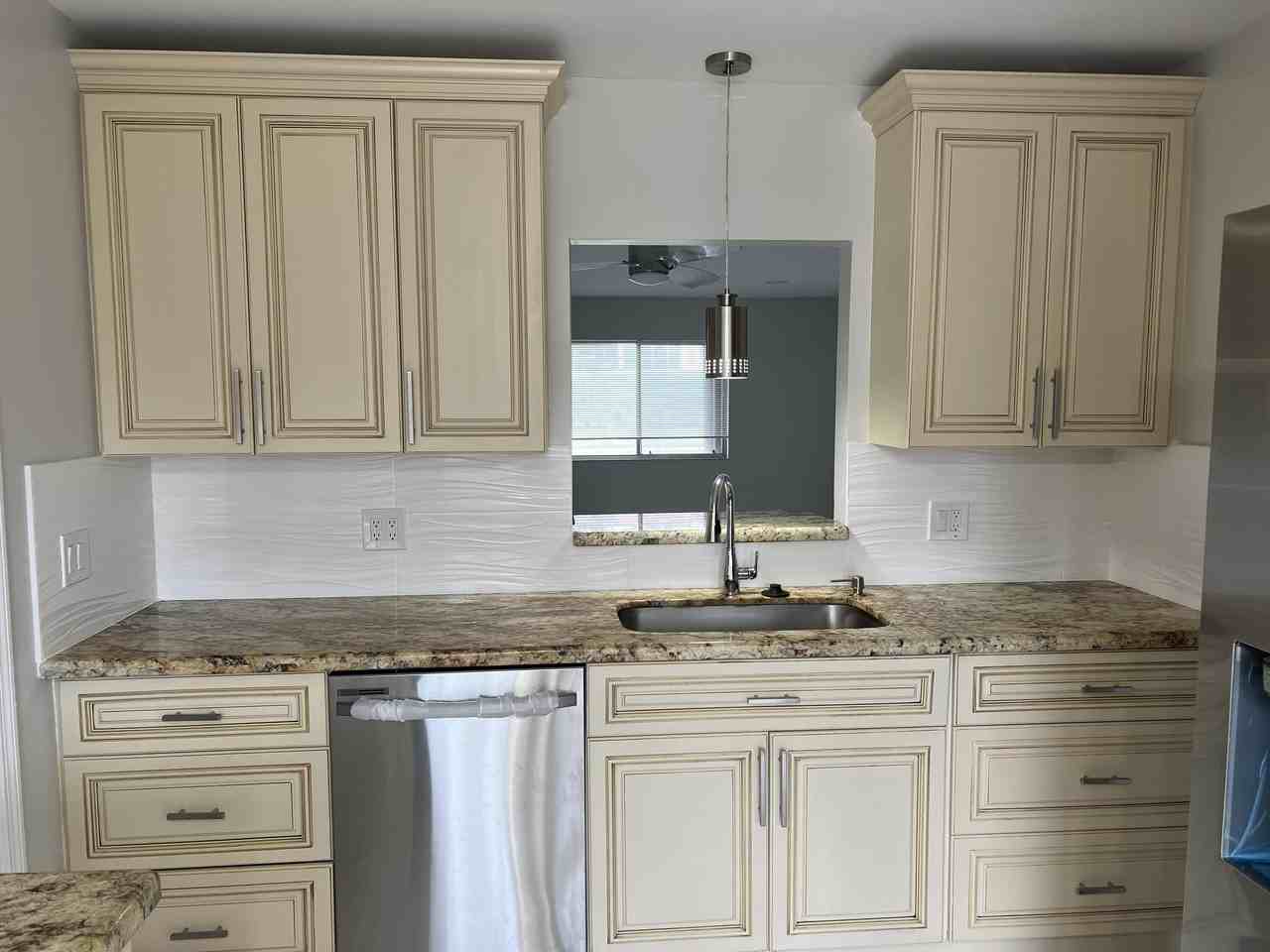 14704 Wildflower Ln - Photo 2 of 47