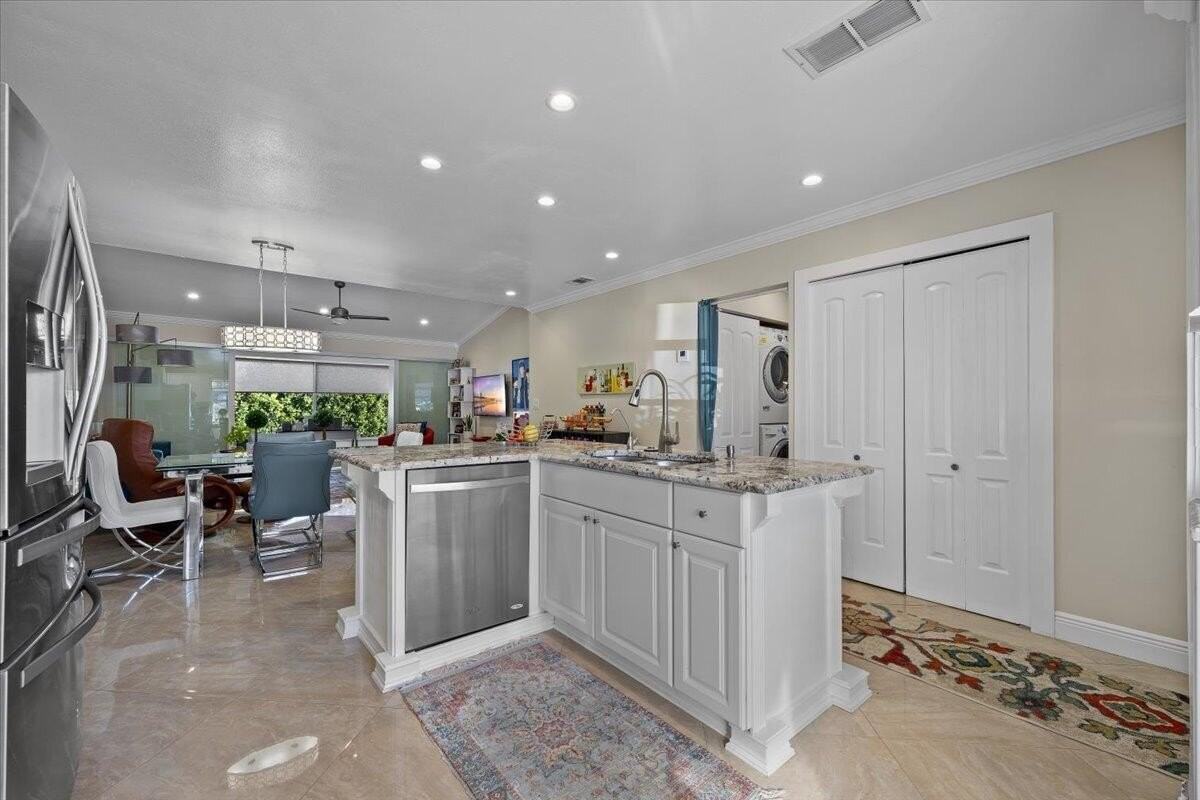 102 Doe Trl - Photo 2 of 21