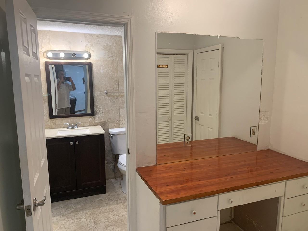 5098 Conklin Dr - Photo 4 of 9