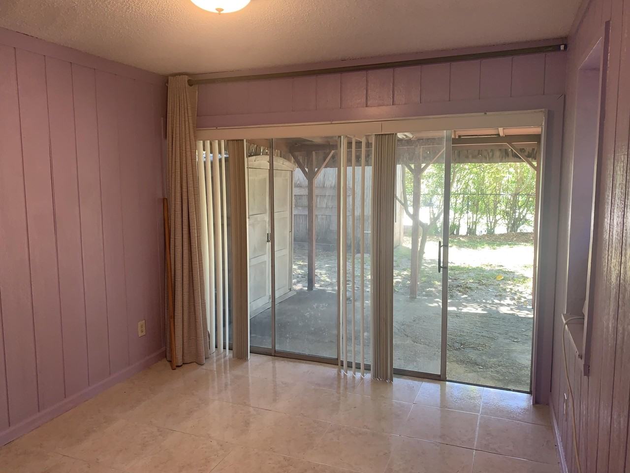 5098 Conklin Dr - Photo 7 of 9