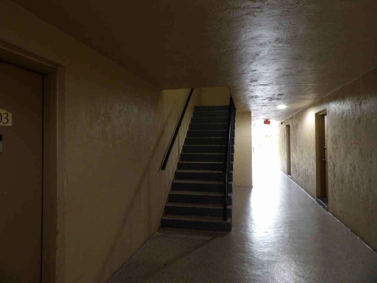 201 Bonnie Blvd #206 - Photo 4 of 17