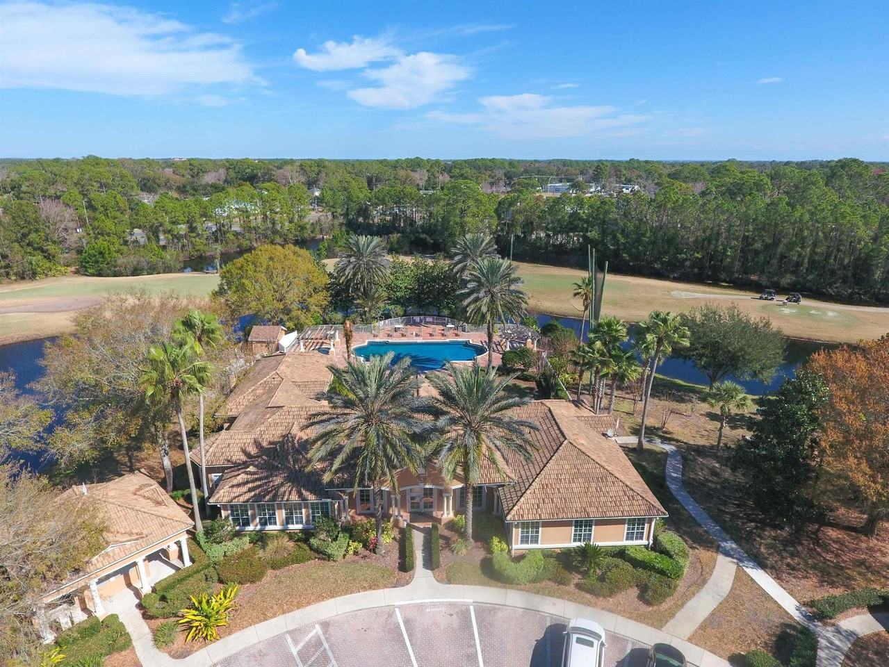 520 Florida Club Blvd #103 - Photo 3 of 44