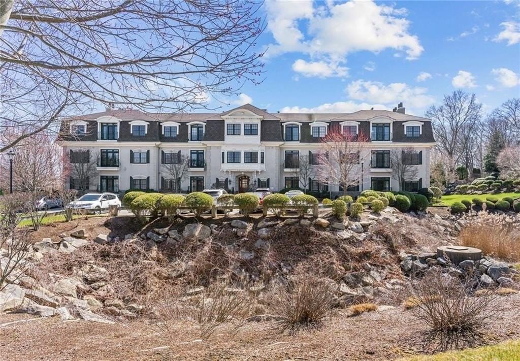 109 Vistas Ct - Photo 2 of 38