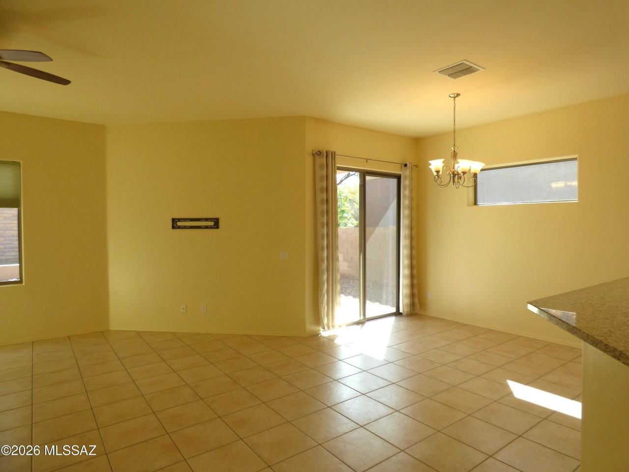 8450 N Sunny Rock Ridge Dr - Photo 4 of 34