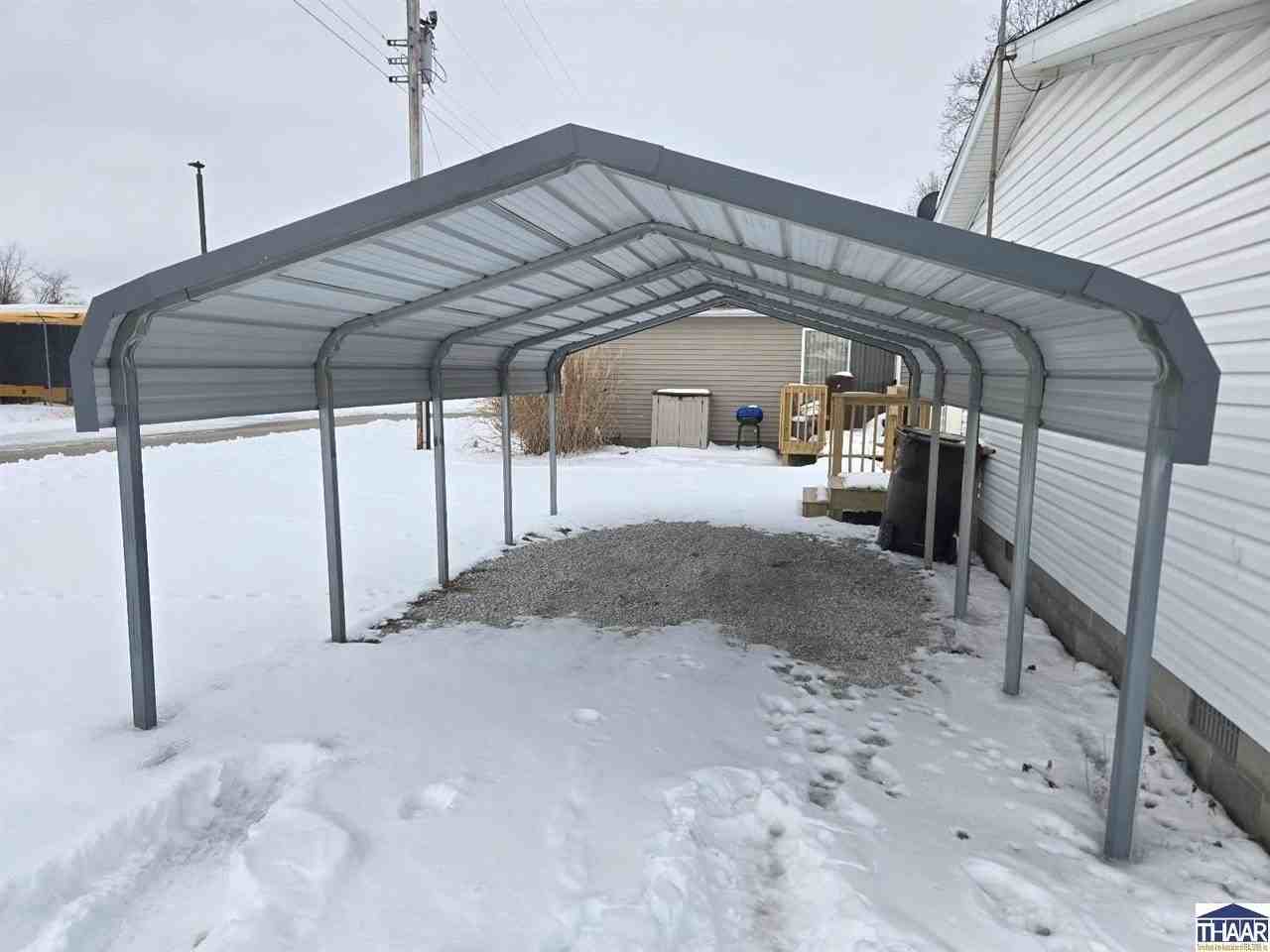 215 N Luther St - Photo 2 of 16