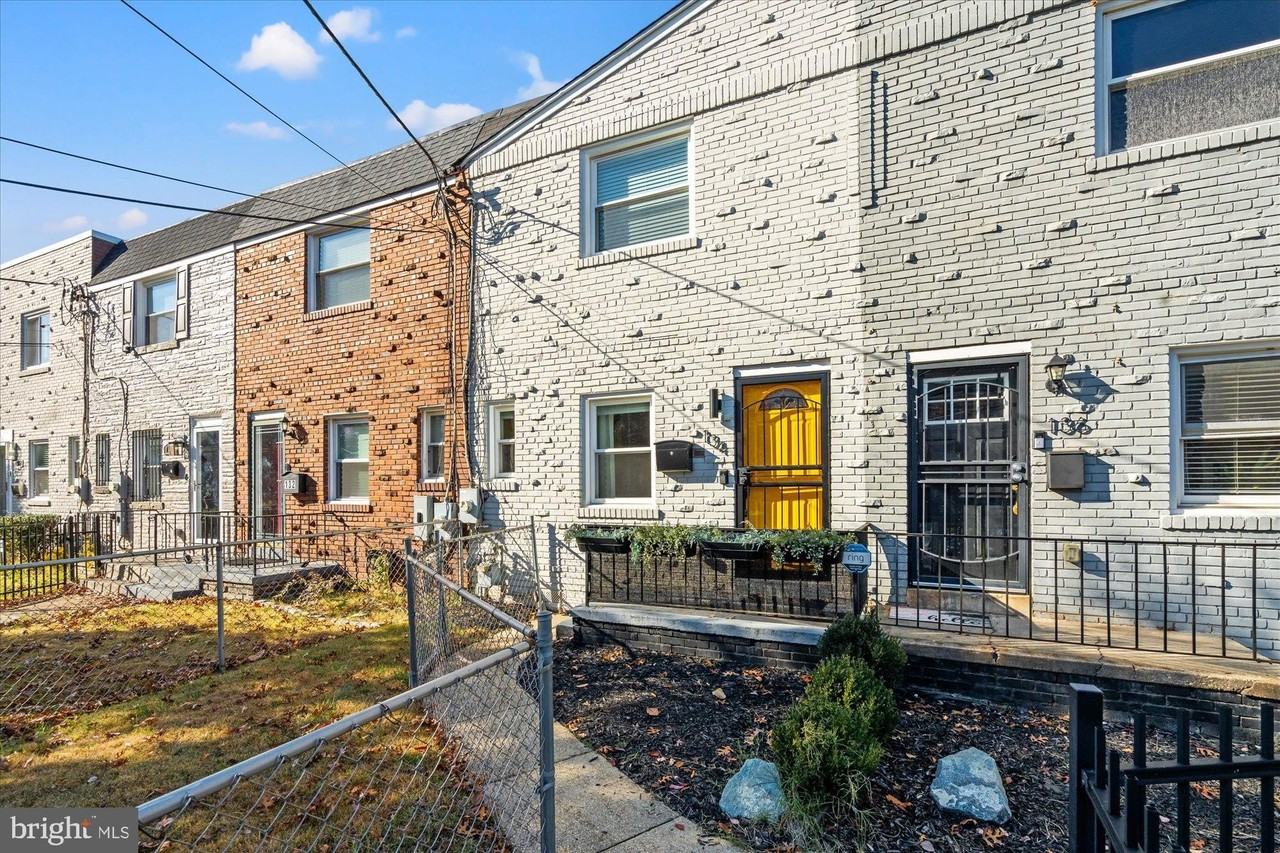 134 35th St Ne - Photo 2 of 31