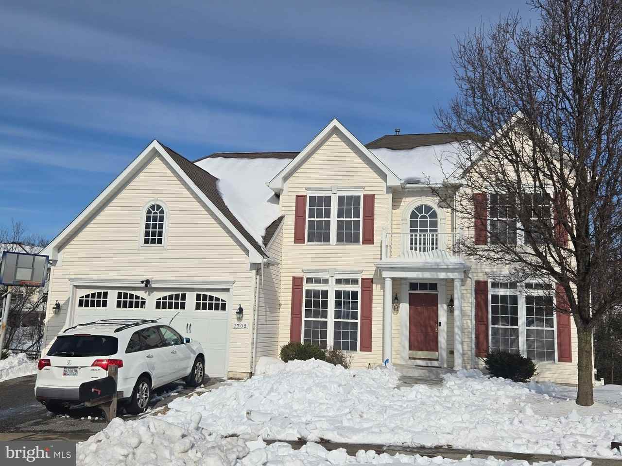 1702 Allerford Dr - Photo 2 of 24