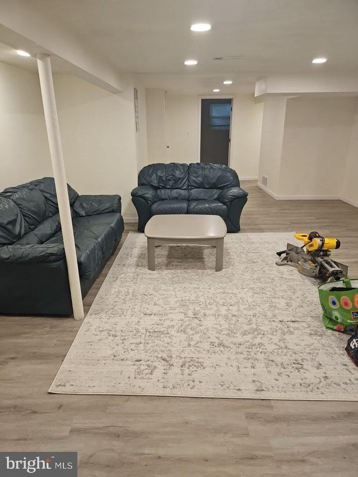 3372 Old Line Ave - Photo 5 of 16