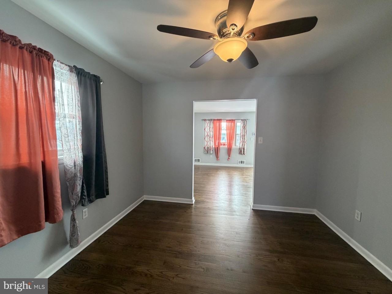 5934 Central Ave - Photo 6 of 33