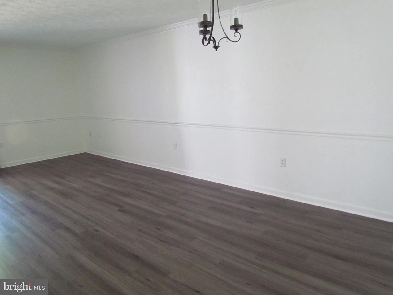 13240 Clipper Cir - Photo 5 of 22