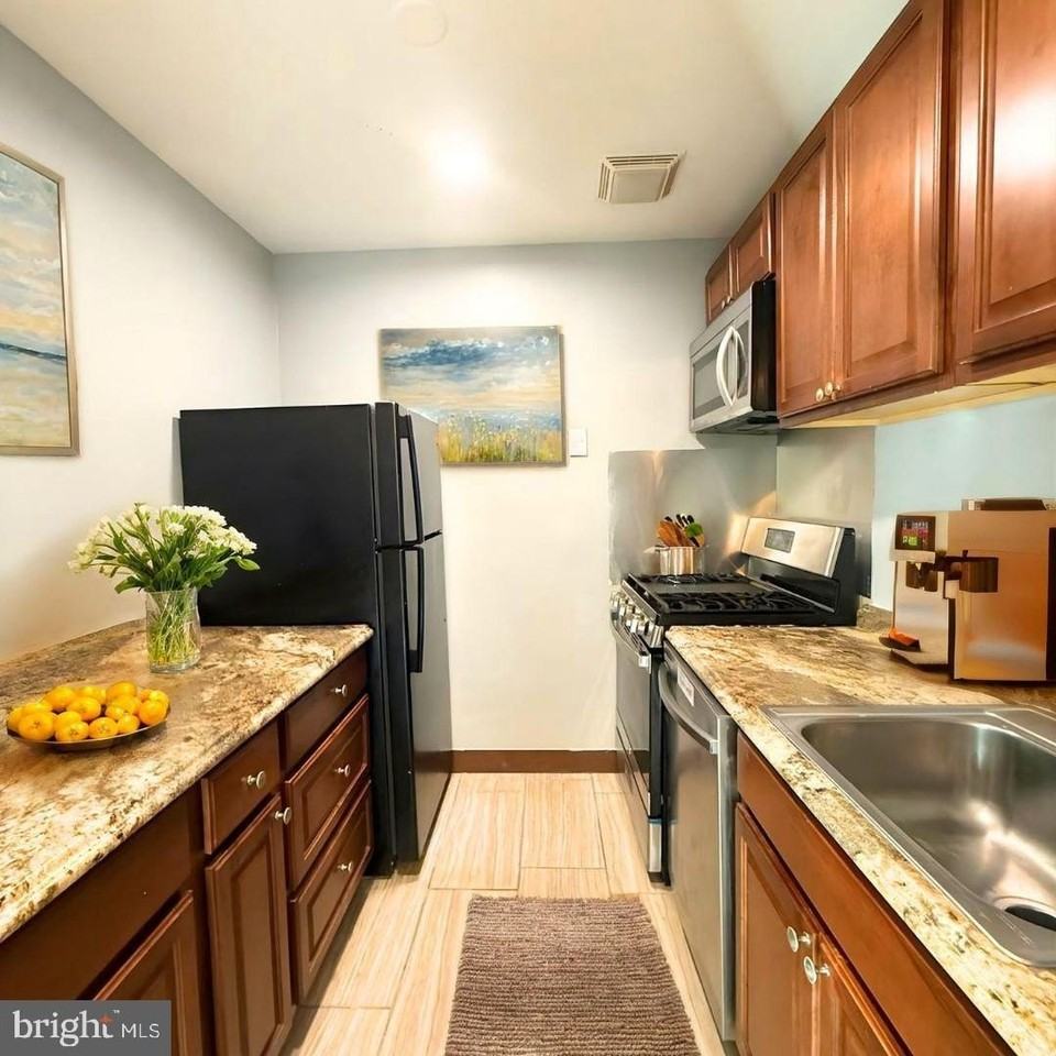 5200 Newton St Apt 204 #204 - Photo 5 of 16