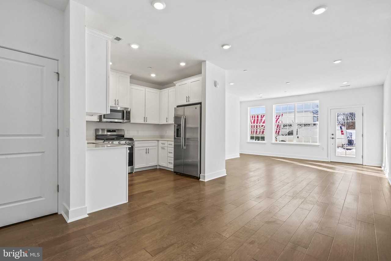 140 Leona Stewart Ln - Photo 5 of 16