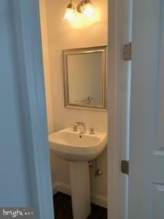 404 Mayer Pl - Photo 6 of 15