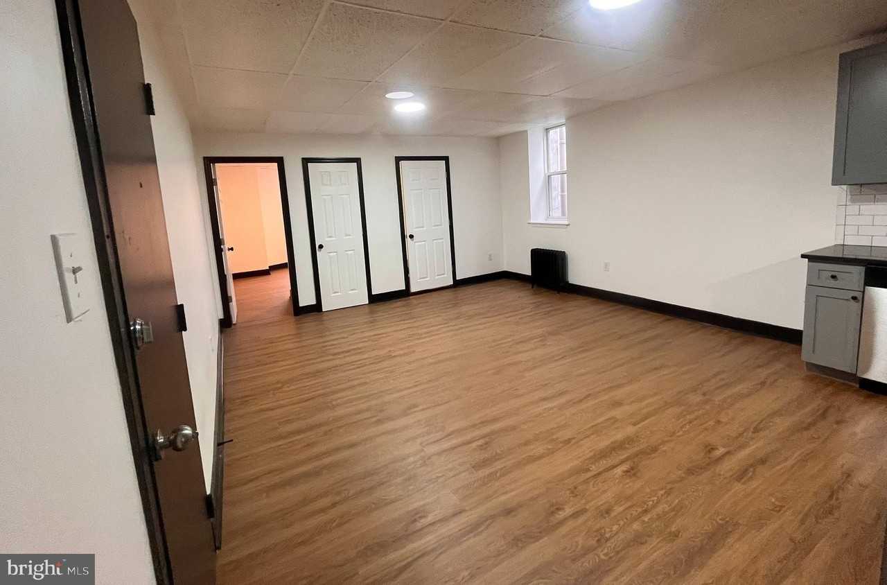 1912 S 17th St #201 - Photo 6 of 24