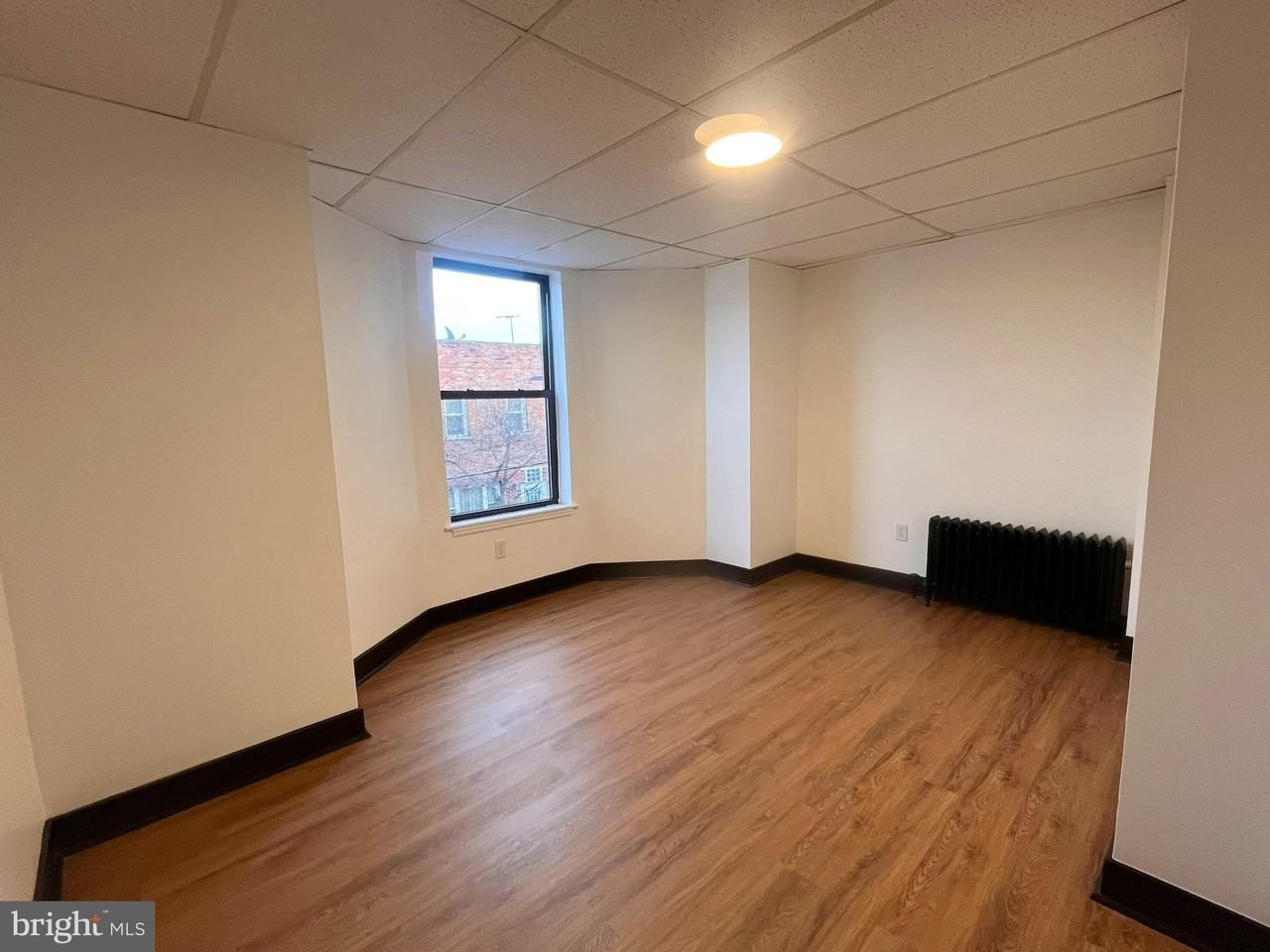 1912 S 17th St #201 - Photo 7 of 24