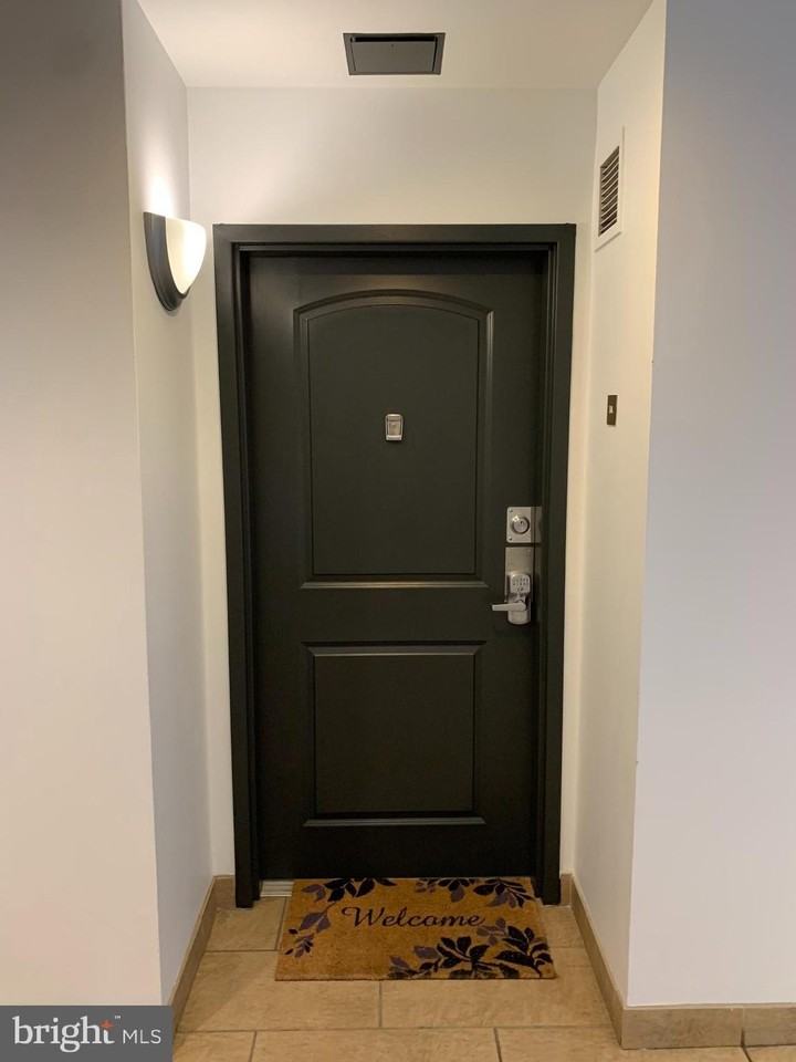 130 N 2nd St Unit 4a1 #4A1 - Photo 3 of 22