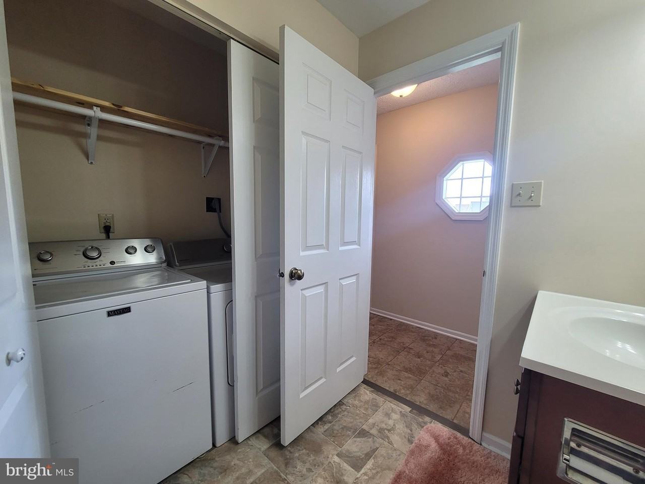 200 Mill Race Dr - Photo 4 of 37